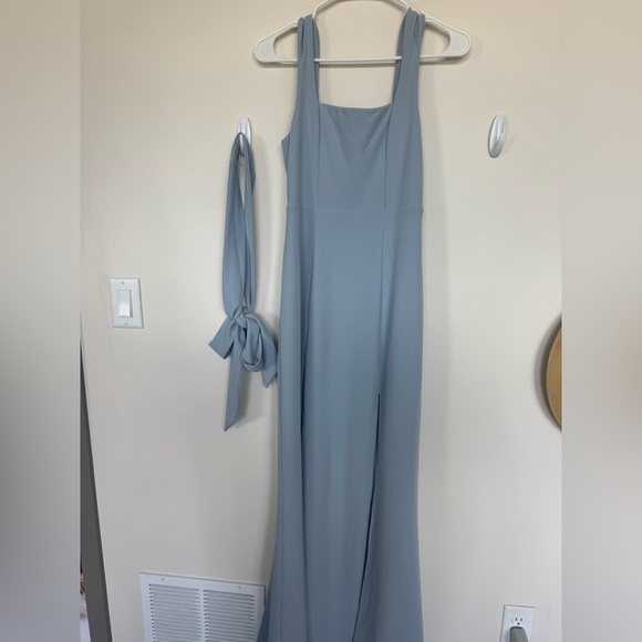 Show me your Mumu Paris Gown Steel Blue. Size Small. - Picture 2 of 8